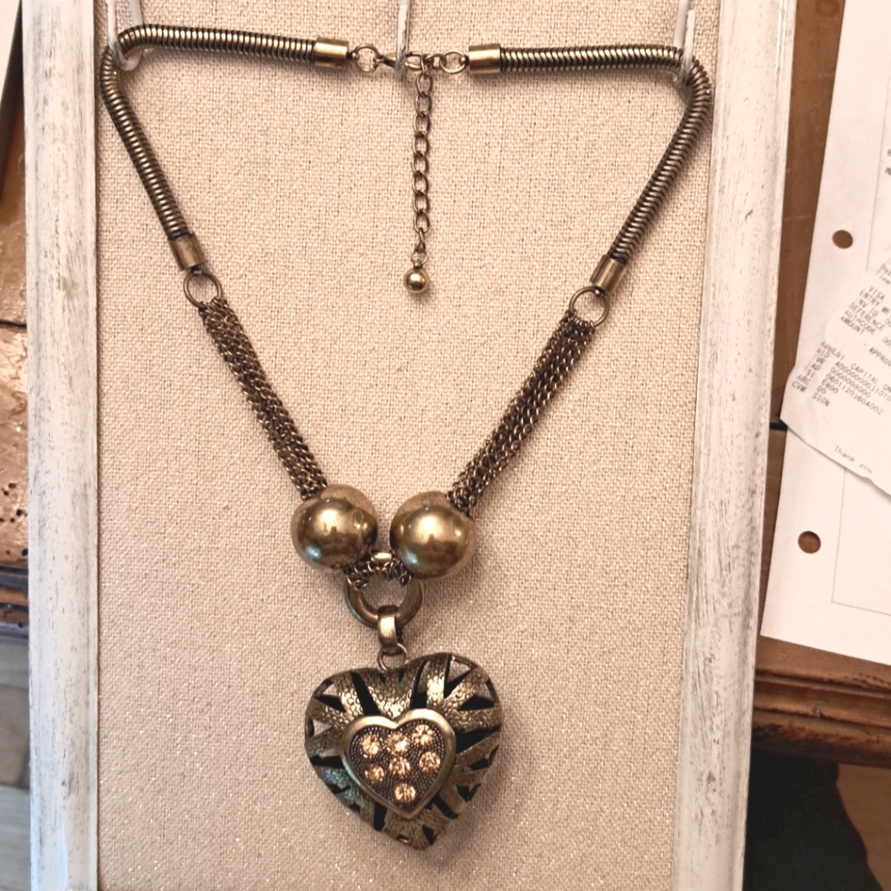Brasstone statement heart necklace